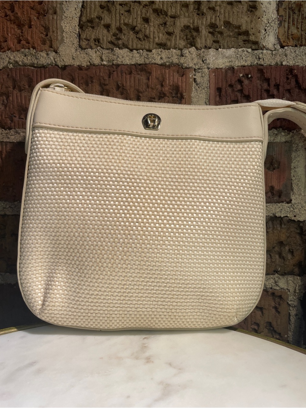 Vintage 90s Etienne Aigner Woven Cream Crossbody Bag-Pristine Archival Horseshoe